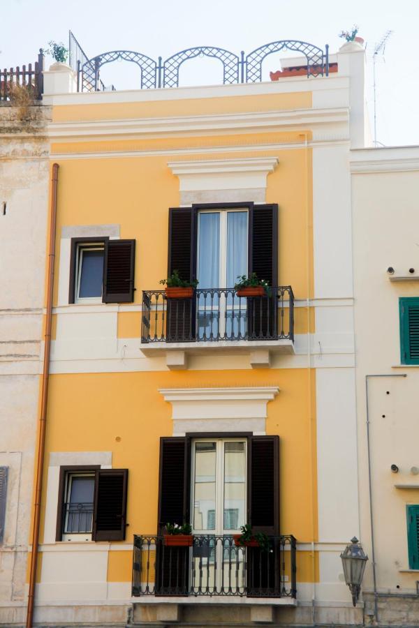 3 Archi B&B Trani Exteriör bild